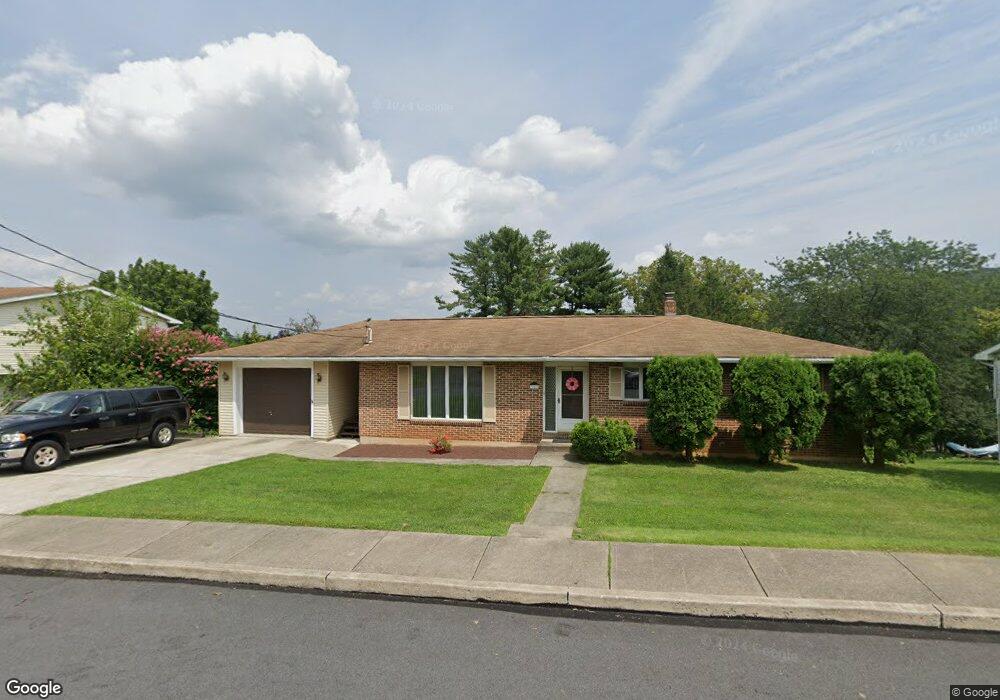 351 Chestnut St, Freemansburg, PA 18017 - photo 1