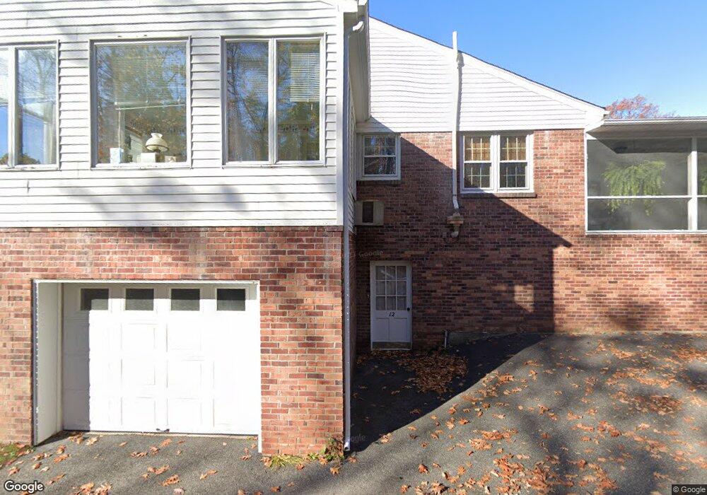 11 Boxwood Dr, Brookfield, CT 06804 - photo 1