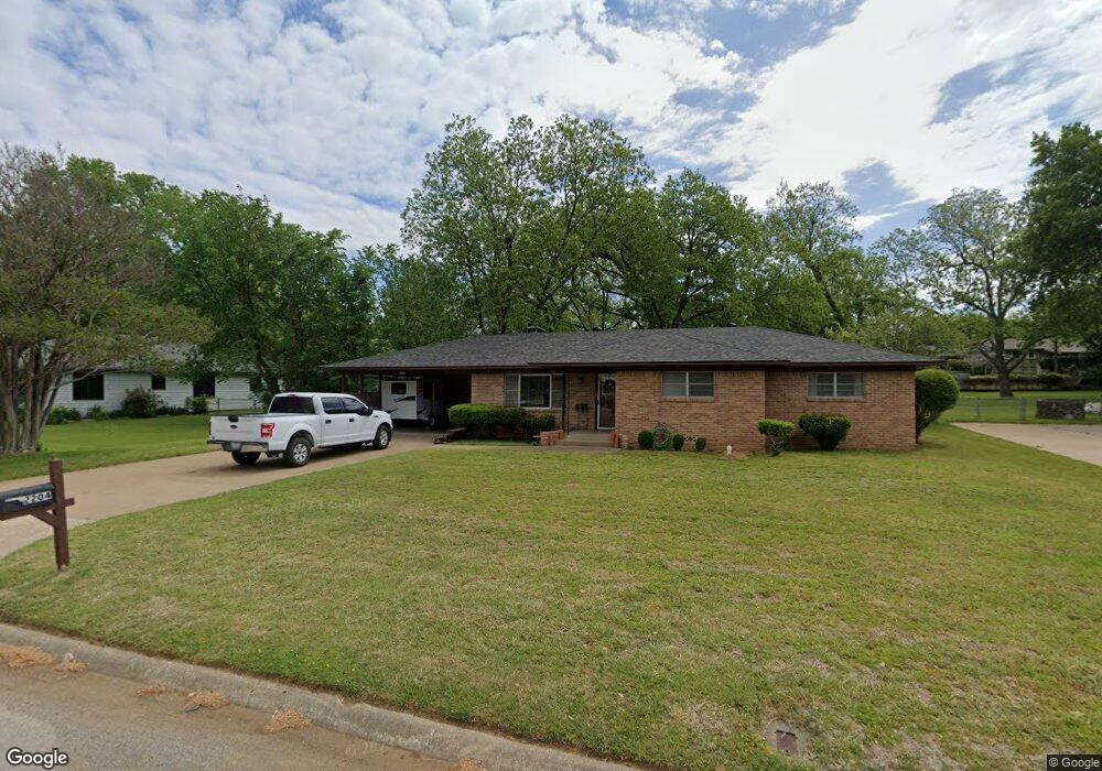 2204 Juanita Dr, Denison, TX 75020 - photo 1