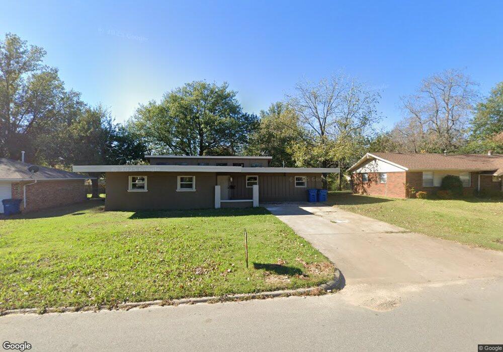 1521 S 4th St, McAlester, OK 74501 - photo 1