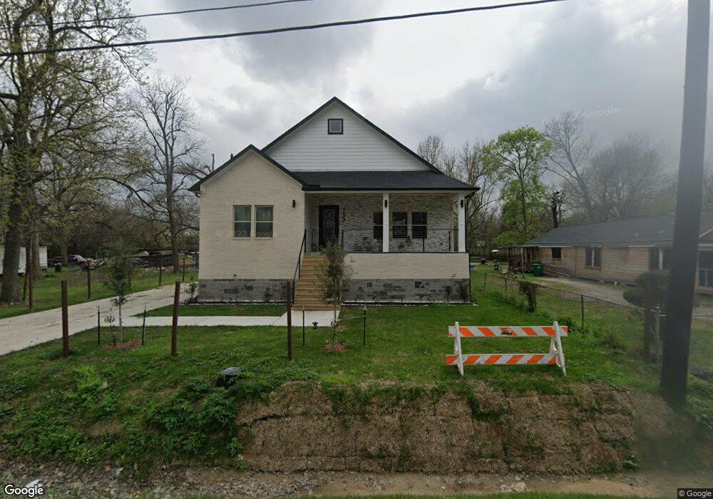 753 Lovers Ln, Houston, TX 77091 - photo 1