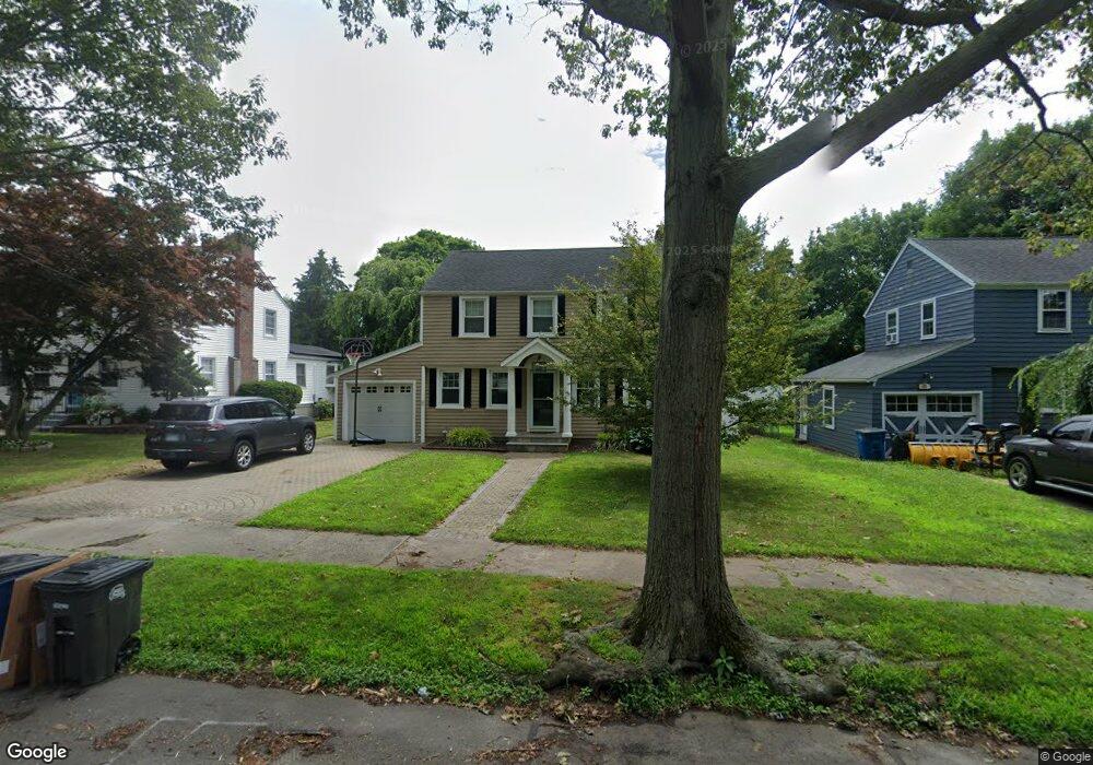 71 Hall St, New Haven, CT 06512 - photo 1