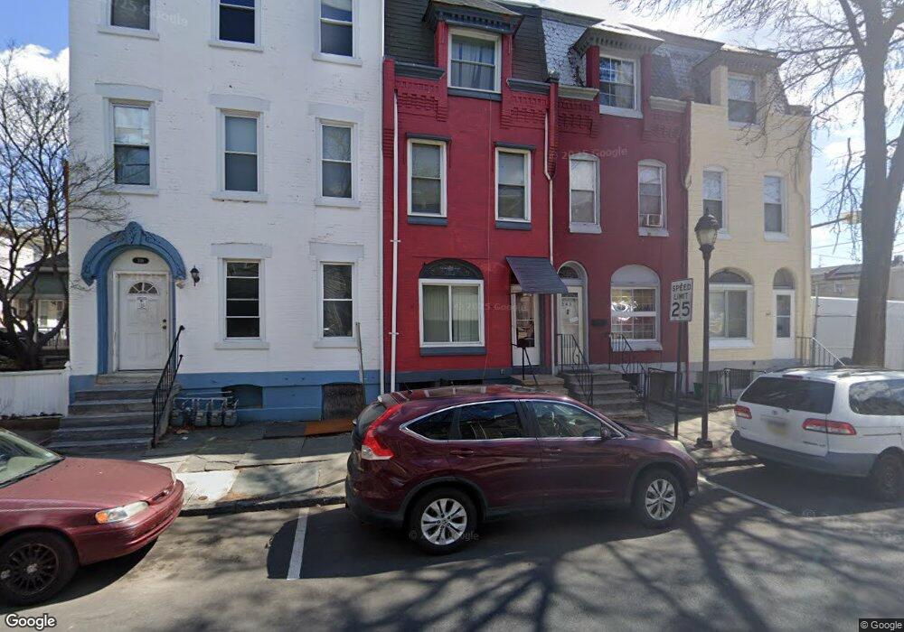 341 S 4th St, Reading, PA 19602 - photo 1