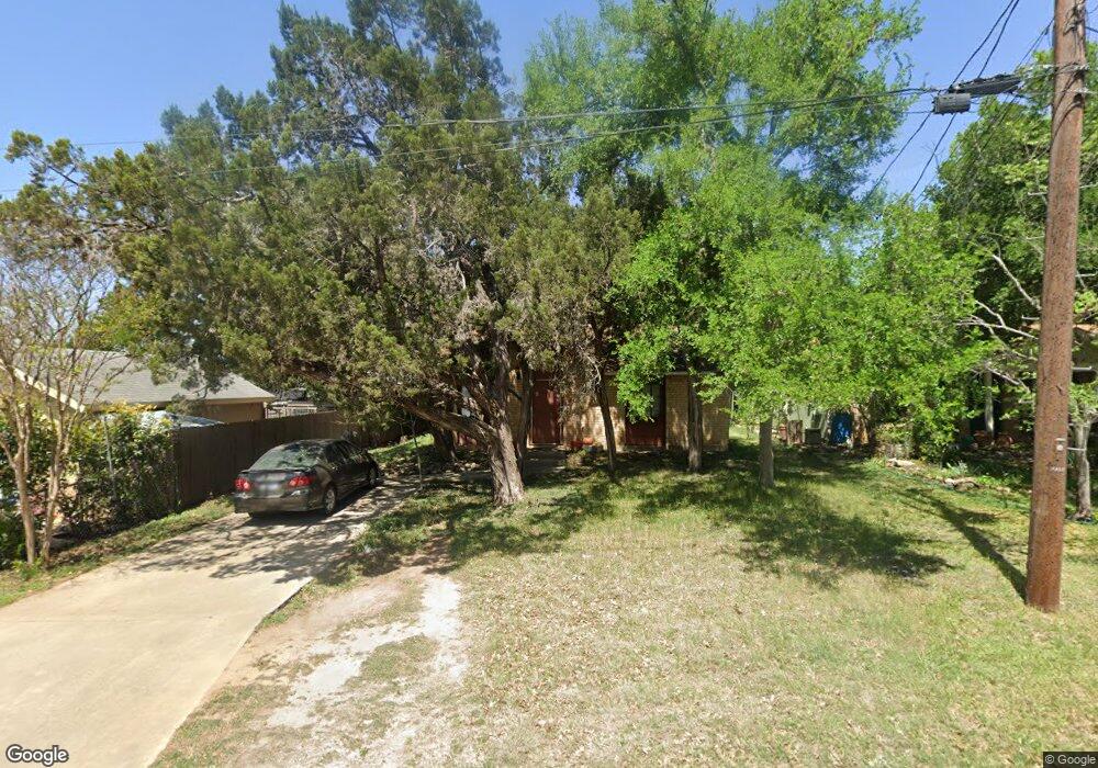 1322 Advance St, San Marcos, TX 78666 - photo 1
