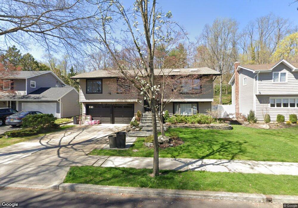 91 Soundview Dr, Port Washington, NY 11050 - photo 1