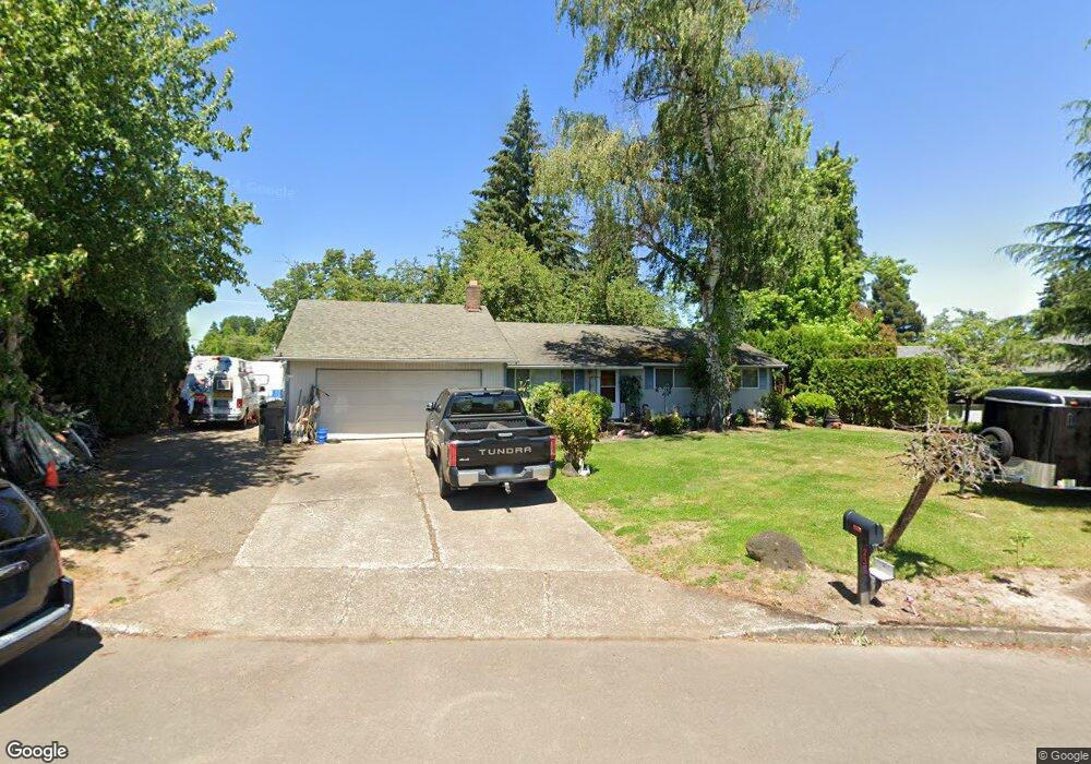 230 SW 8th Ave, Canby, OR 97013 - photo 1
