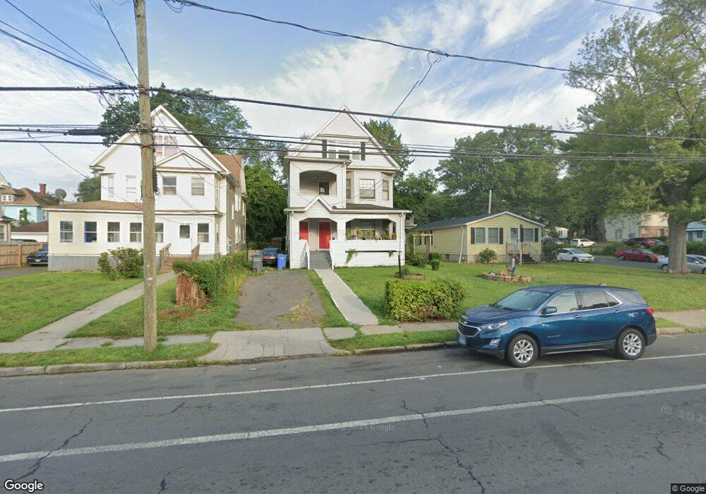 227 Vine St unit 229, Hartford, CT 06112 - photo 1