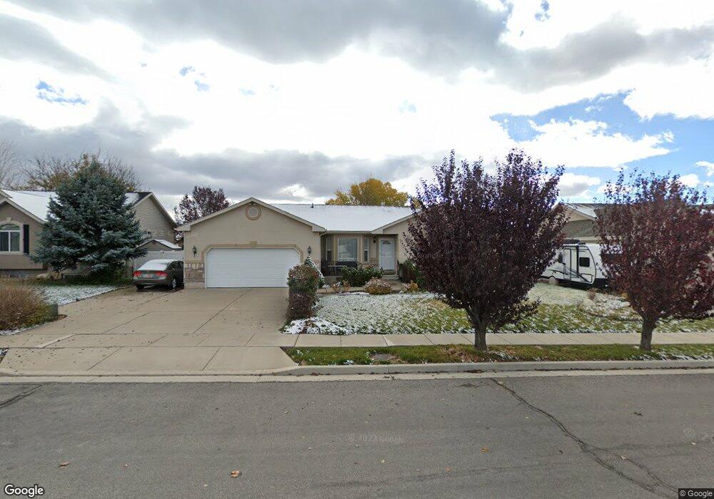 318 E 1500 N, Layton, UT 84041 - photo 1