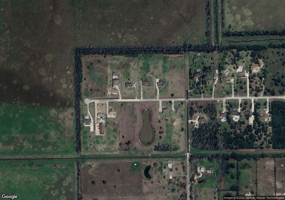 2931 Megan Lynn Ln, League City, TX 77573 - photo 1