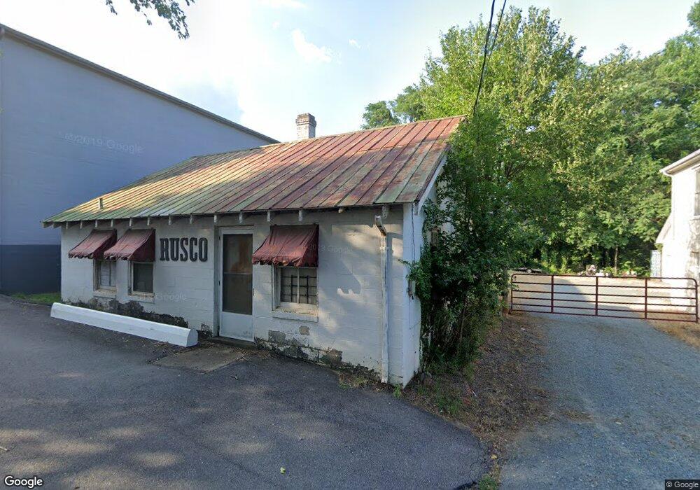 1110 Forest St, Charlottesville, VA 22903 - photo 1