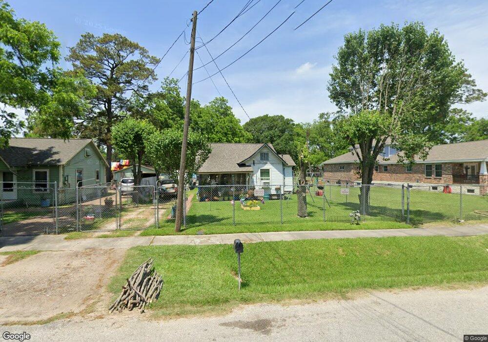 8705 Lomax St, Houston, TX 77093 - photo 1