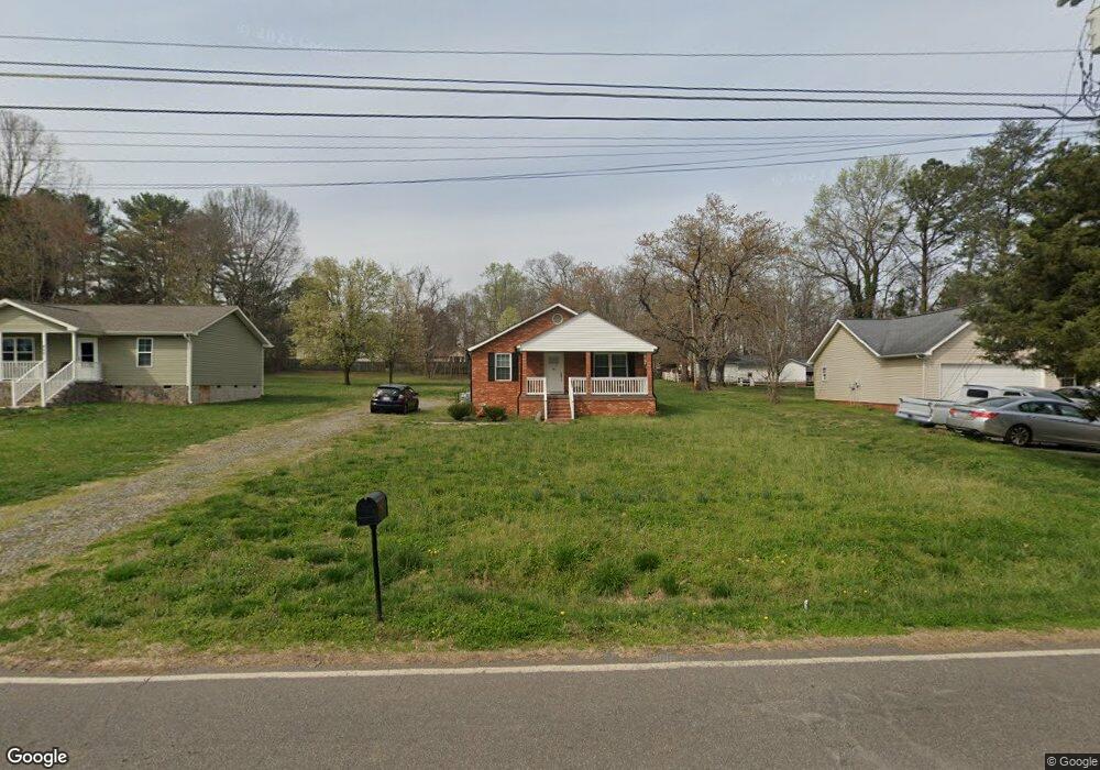 421 Millsaps Rd, Statesville, NC 28625 - photo 1