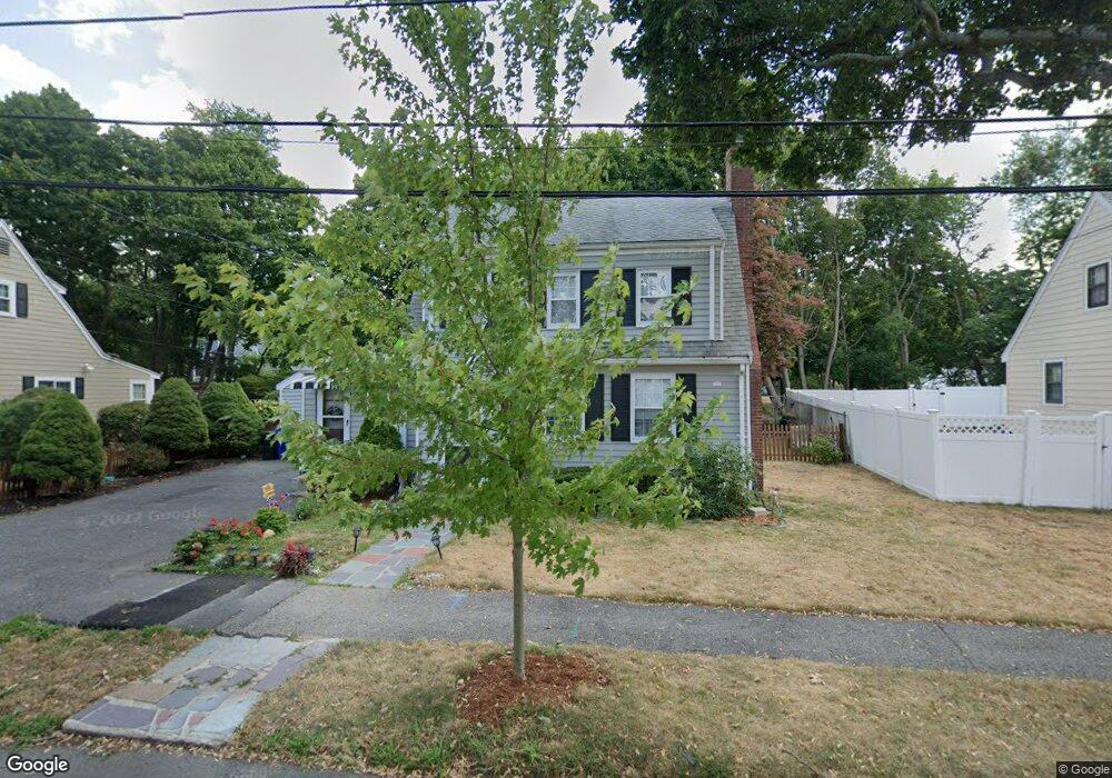 19 Courtland Cir, Milton, MA 02186 - photo 1