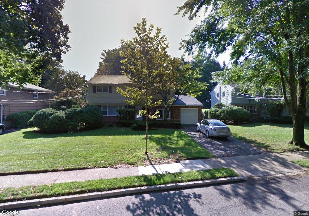 34 Duke Dr, Paramus, NJ 07652 - photo 1