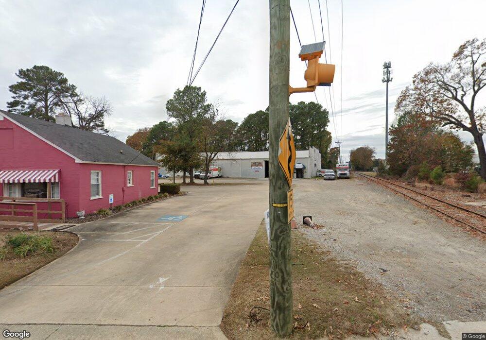 1022 Marlborough Rd, Fayetteville, NC 28304 - photo 1