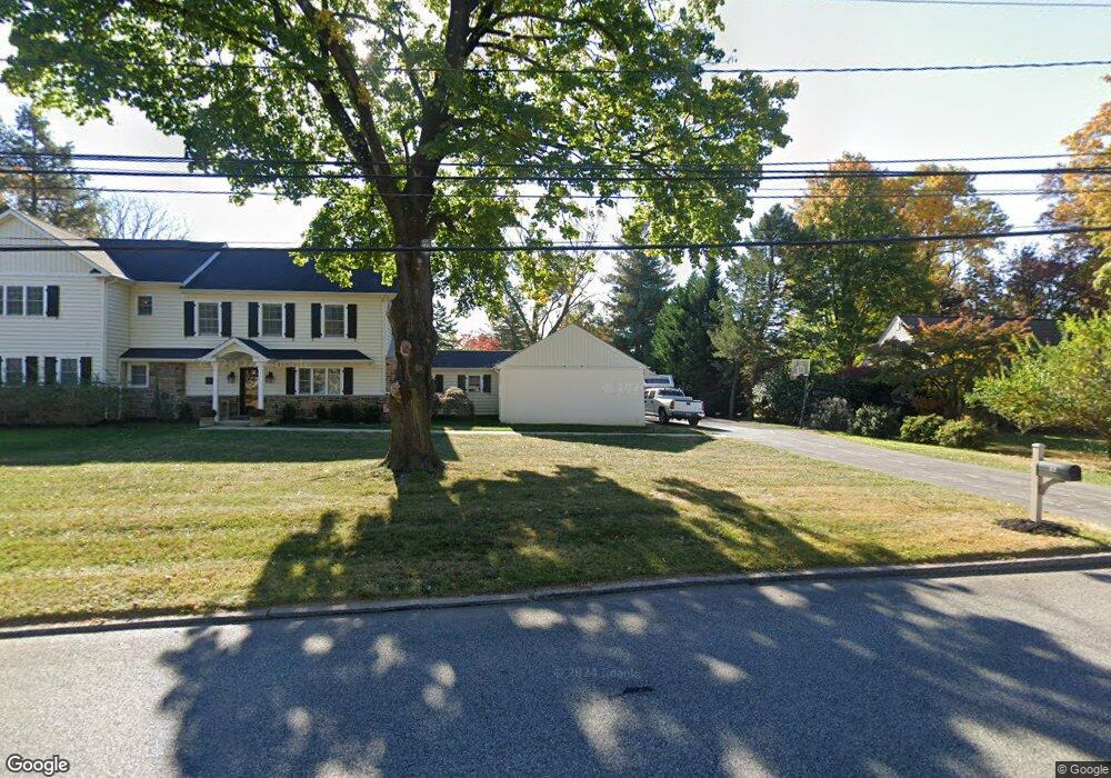 48 Walker Rd, Wayne, PA 19087 - photo 1