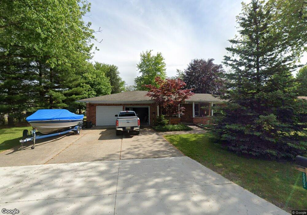 2005 Maplecrest Dr, Carleton, MI 48117 - photo 1