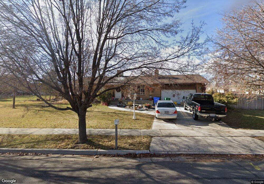 12438 S 2320 W, Riverton, UT 84065 - photo 1