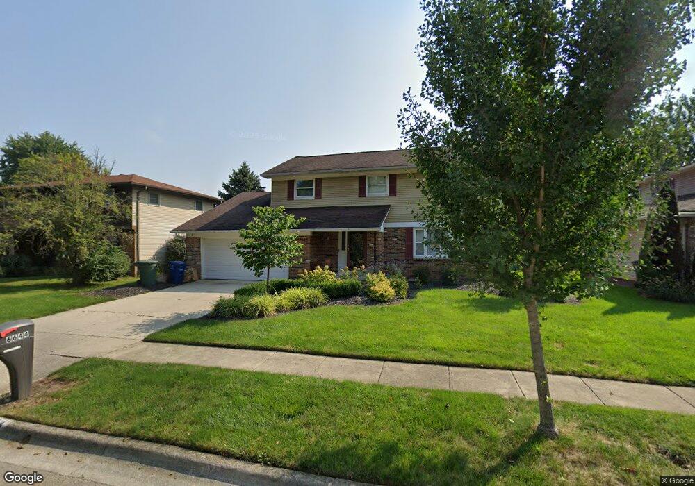 6644 Lisa Marie Rd, Columbus, OH 43229 - photo 1