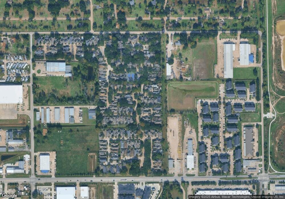 8013 Oakwood Bend Dr, Houston, TX 77040 - photo 1