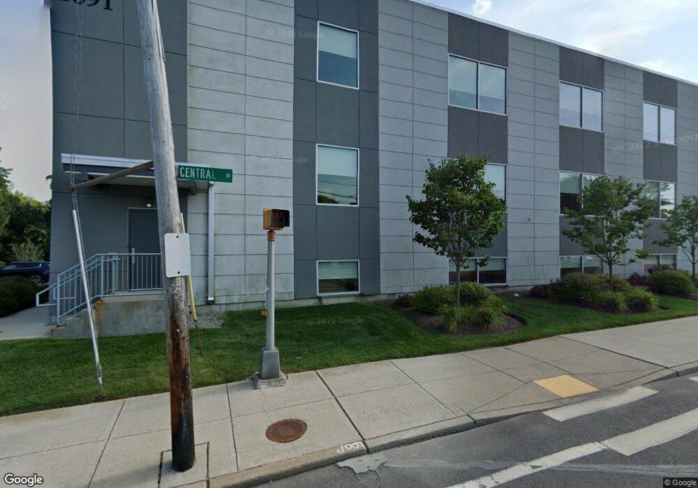 1091 Central Ave, Pawtucket, RI 02861 - photo 1