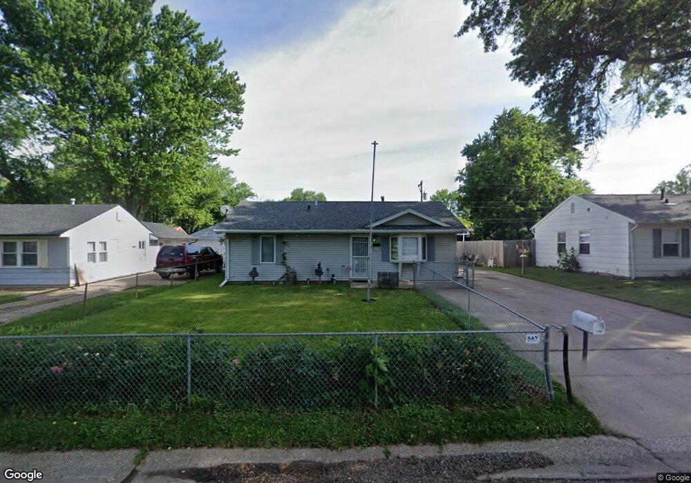 2814 W 68th St, Davenport, IA 52806 - photo 1