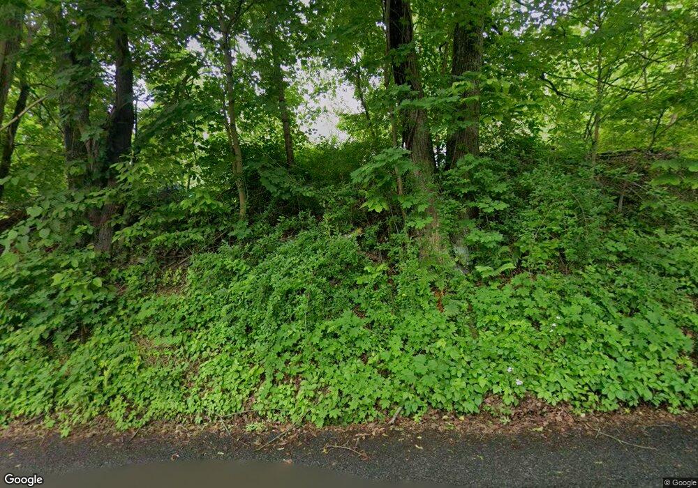 5128 Schultz Bridge Rd, Zionsville, PA 18092 - photo 1