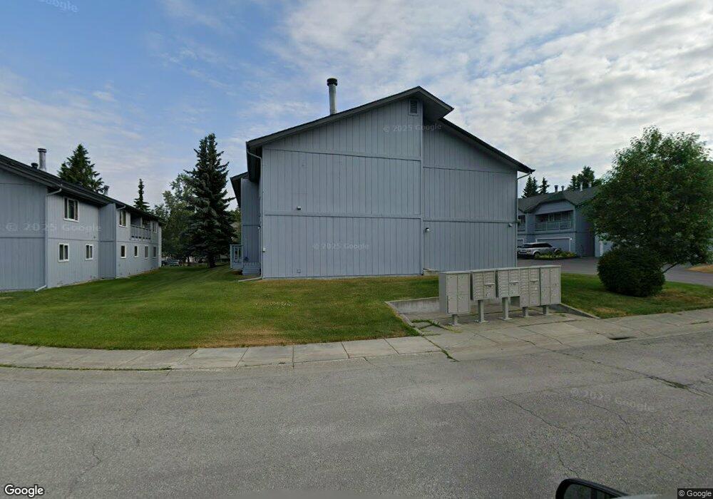 653 King Arthur Cir, Anchorage, AK 99518 - photo 1