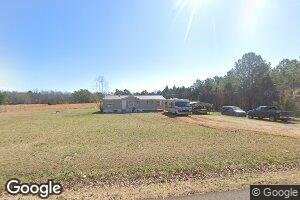 100 S Prather Rd, Michie, TN 38357