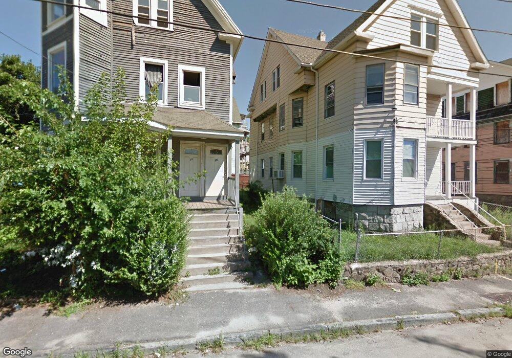 36 Hawkins St unit 3r fl, Waterbury, CT 06704 - photo 1