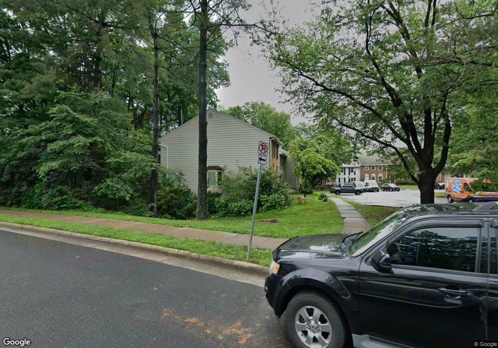 10274 Fern Pool Ct, Burke, VA 22015 - photo 1