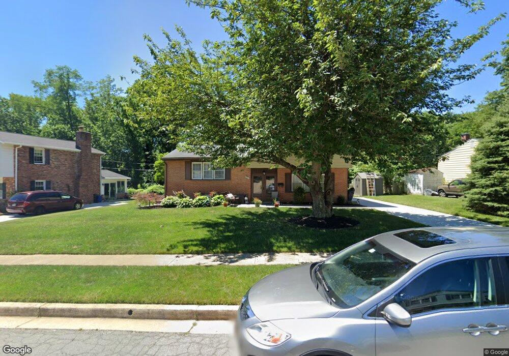 1011 Breezewick Rd, Towson, MD 21286 - photo 1