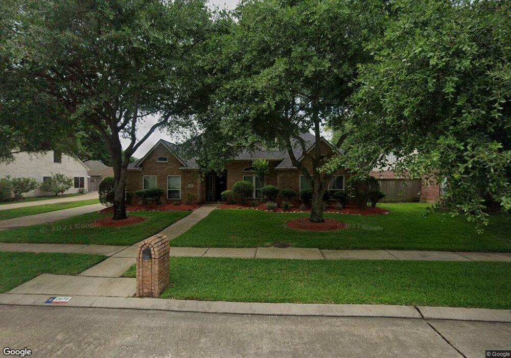 2873 Match Point Ln, Friendswood, TX 77546 - photo 1