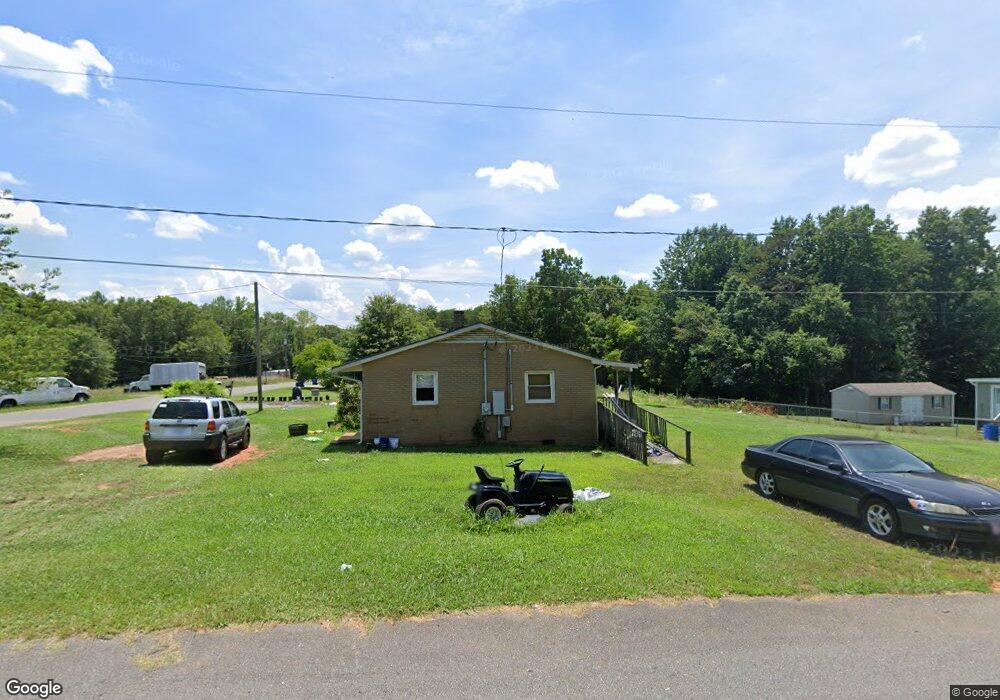 351 Oates Dr, Shelby, NC 28152 - photo 1