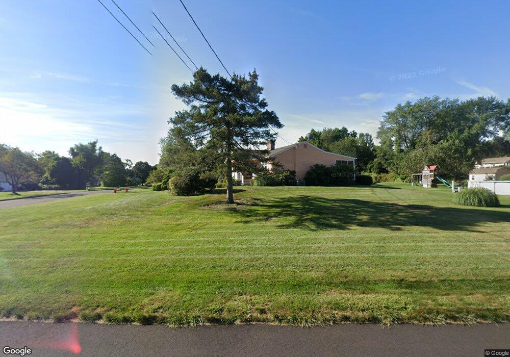 25 Blue Ridge Dr, Somers, CT 06071 - photo 1