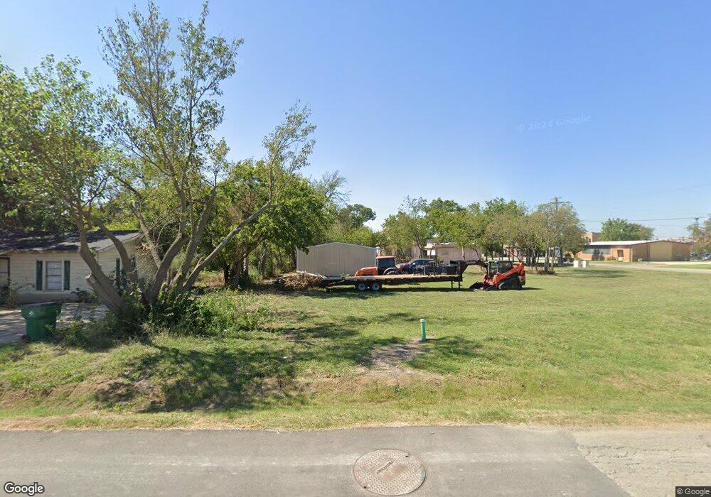 207 S Louisiana St, Celina, TX 75009 - photo 1