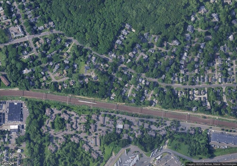 6 Catherine St, Darien, CT 06820 - photo 1