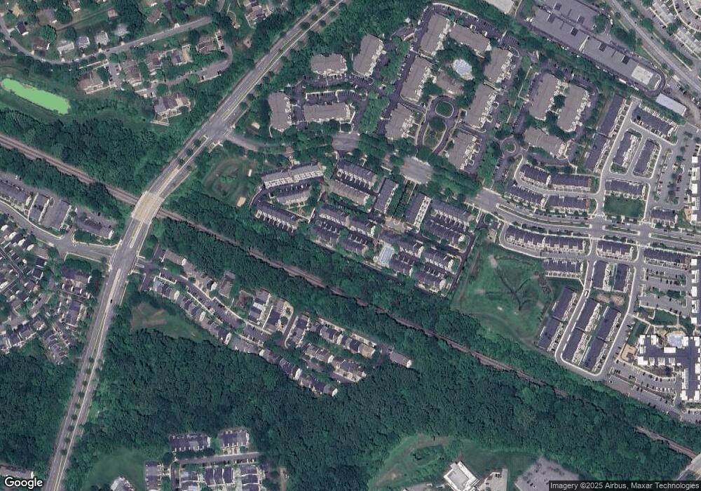 19427 Dover Cliffs Cir unit J027, Germantown, MD 20874 - photo 1