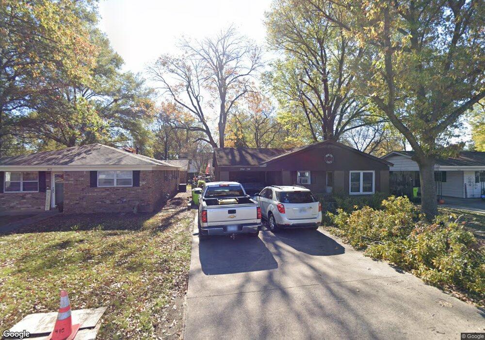 410 E 9th St, Stuttgart, AR 72160 - photo 1