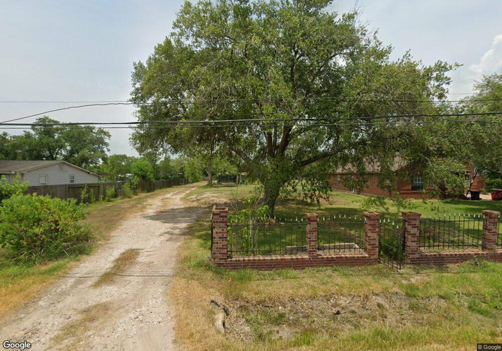 19134 County Road 927b, Alvin, TX 77511 - photo 1