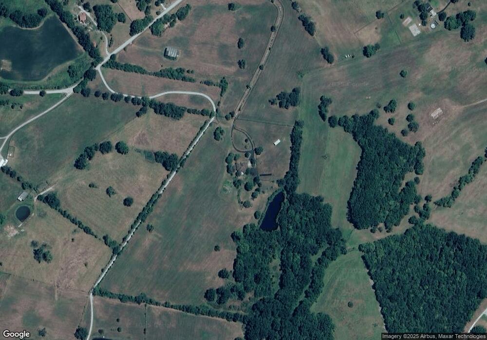 3935 Cummins Ferry Rd, Versailles, KY 40383 - photo 1