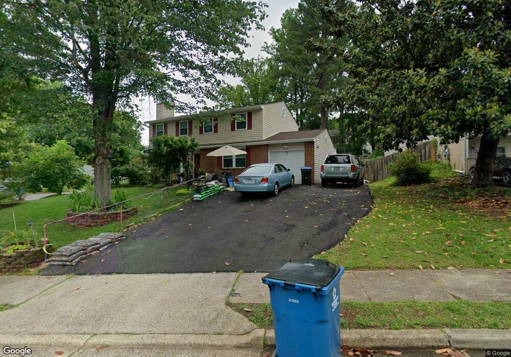 9214 Honey Creeper Ct, Burke, VA 22015 - photo 1