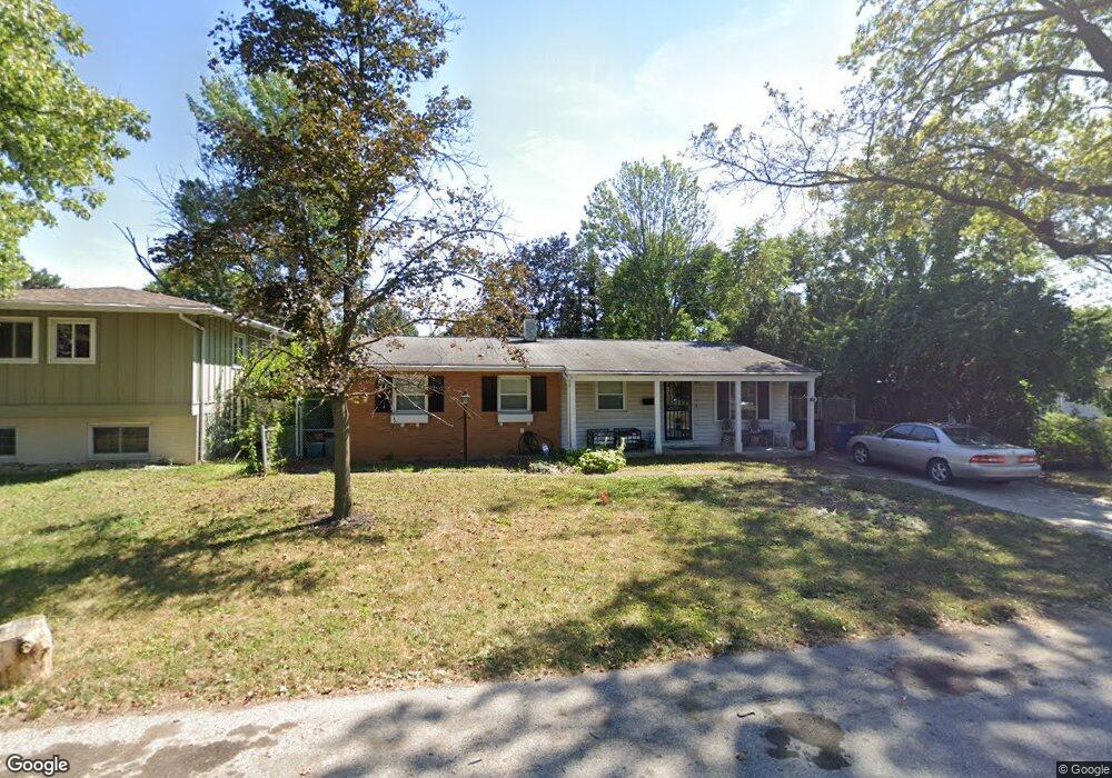 1706 S Hamilton Rd, Columbus, OH 43227 - photo 1