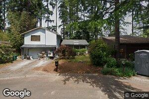 4273 Country Woods Ct, Lake Oswego, OR 97035