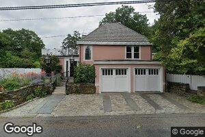 155 Rhode Island Ave, Newport, RI 02840