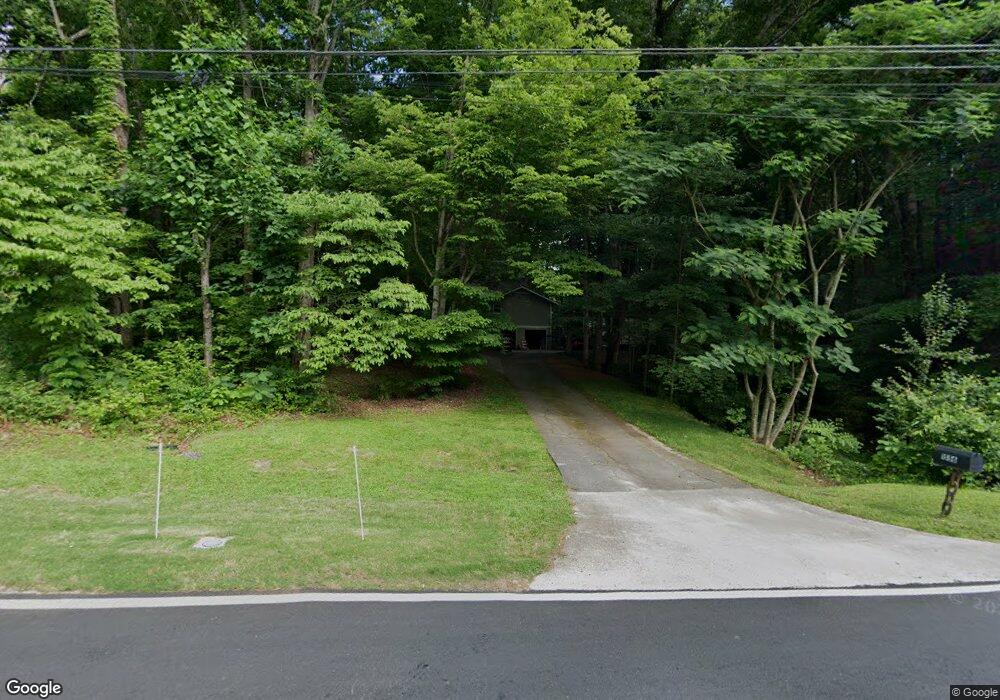 1556 Pine Rd, Marietta, GA 30062 - photo 1