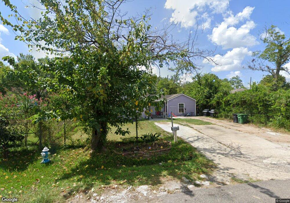 13502 Indianapolis St, Houston, TX 77015 - photo 1