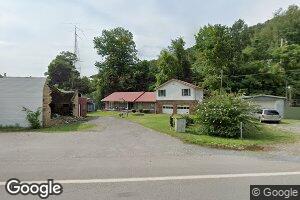 1493 Huff Creek Hwy, Mallory, WV 25634
