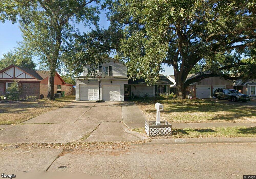 7030 Woodfern Dr, Houston, TX 77040 - photo 1