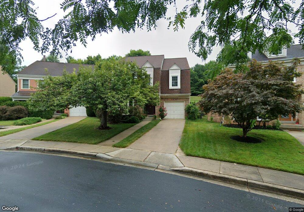 12105 Gatewater Dr, Potomac, MD 20854 - photo 1